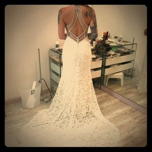 Wedding dress